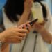 Penggunaan Internet di Ponsel Indonesia: Memimpin Dunia Digital