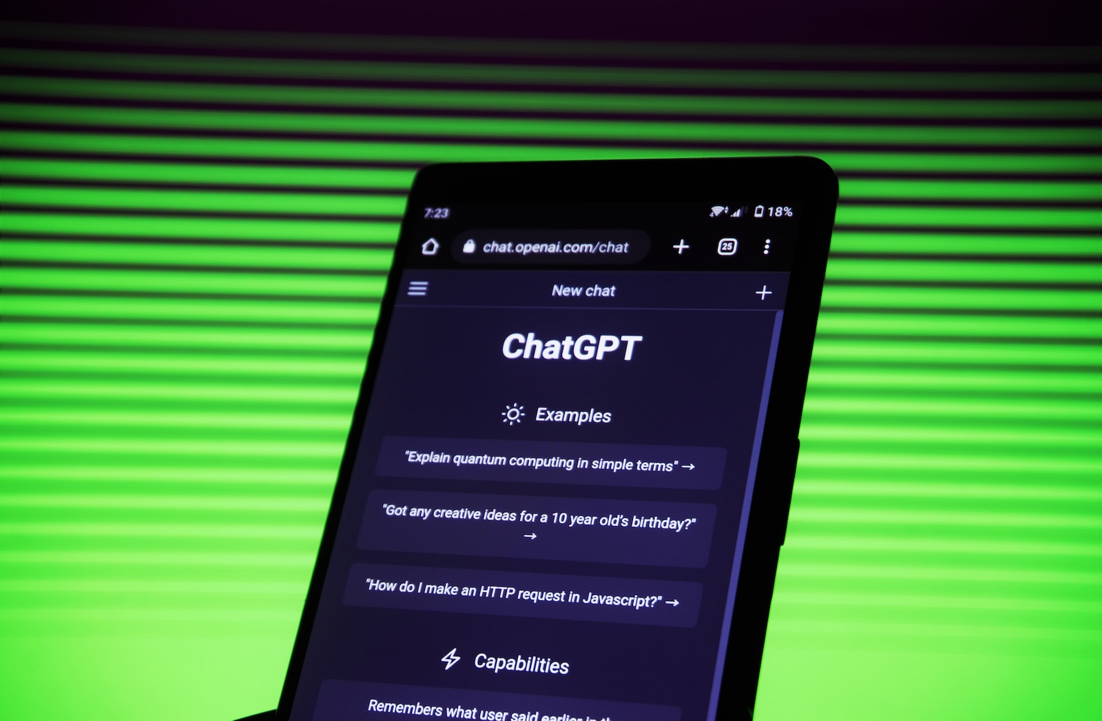 Pendapatan ChatGPT Mobile: Gemilang di Tengah Tantangan